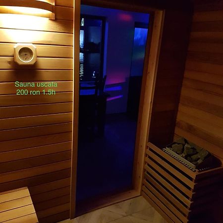 Cedar Crest Aparthotel Rîşnov Eksteriør bilde
